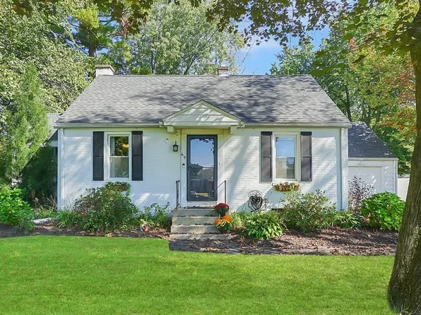49 Marchioness Rd, Springfield, MA 01129