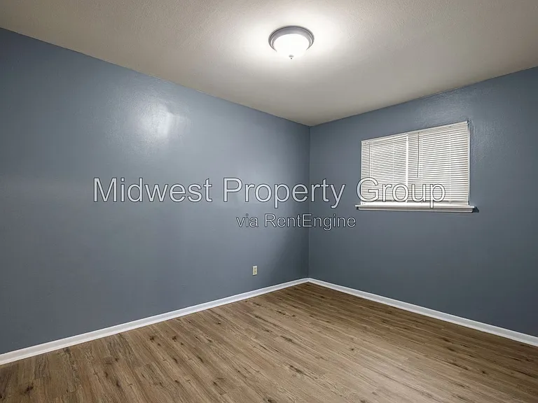 1432 E Pitman Ave — Photo 13