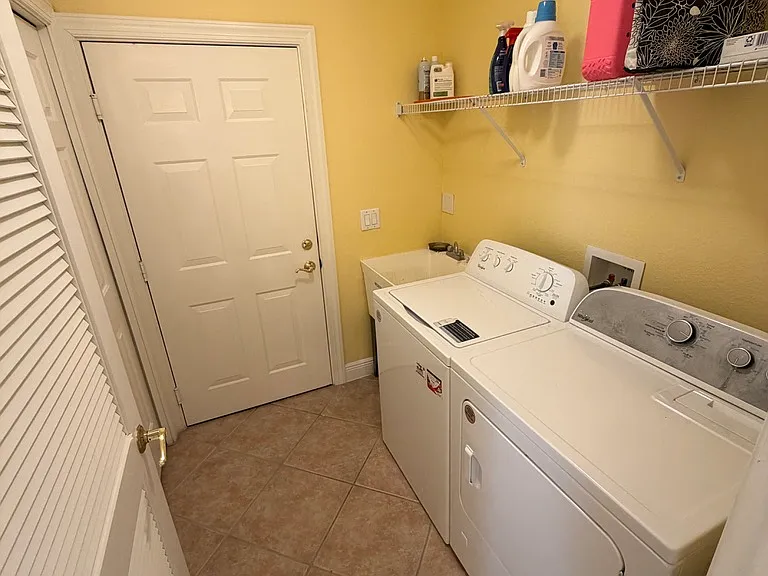 3985 Deer Crossing Ct #106 — Photo 20