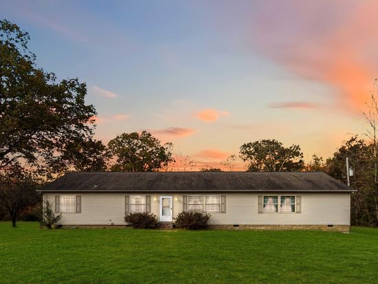 449 Flint Rd, Waco, KY 40385