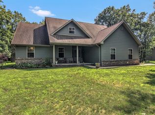 10415 Chippewah Ct, Demotte, IN 46310