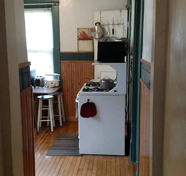 1649 N Jackson St — Photo 5