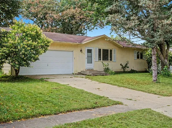 630 Garden Rd, Ames, IA 50010