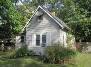605 Elm St, Paw Paw, MI