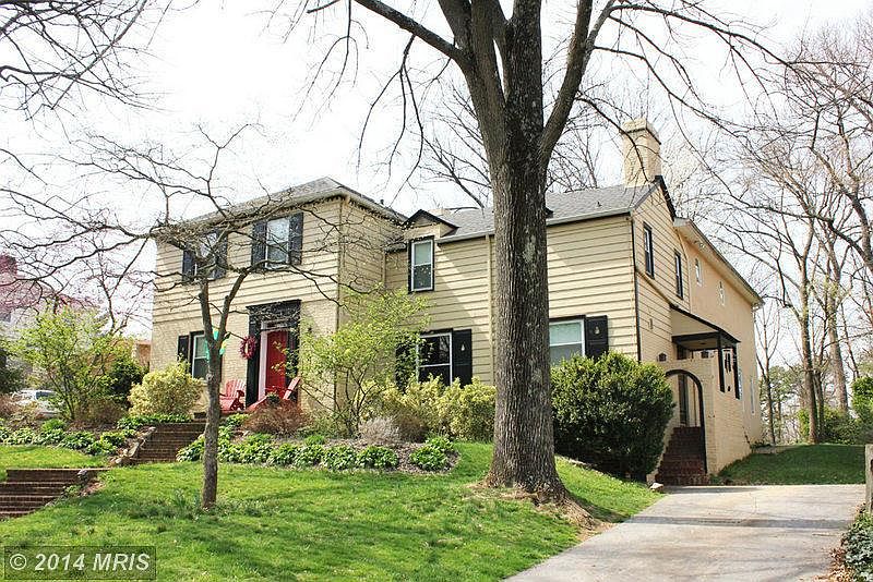 1st image of 613 Tennyson Ave