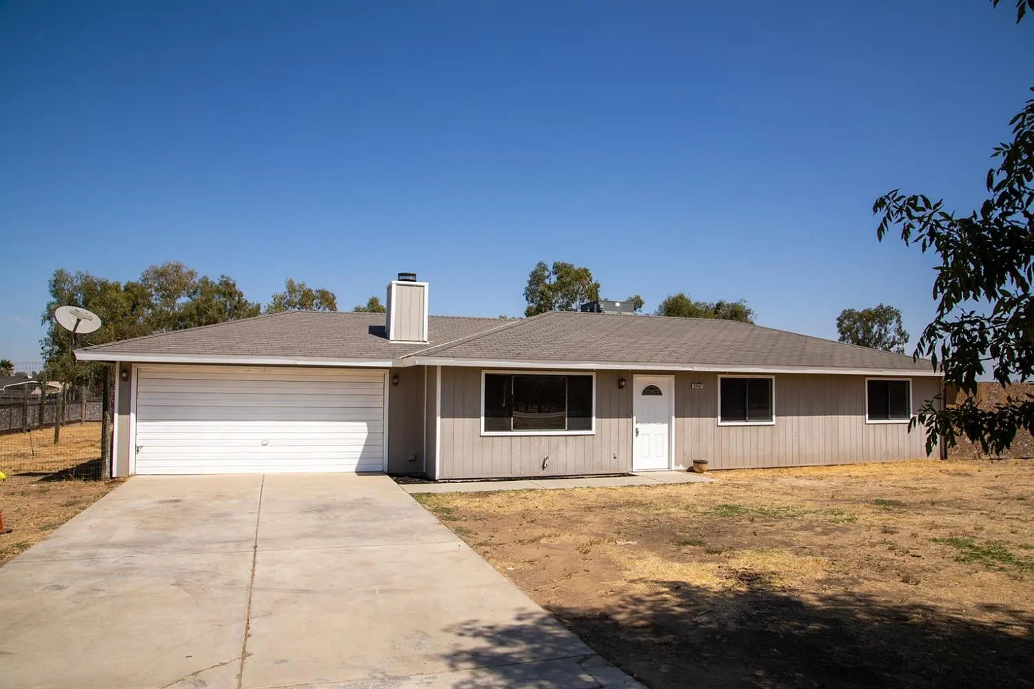 28667 Avenue 21 photo 1