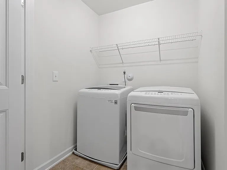 731 Maypearl Ln — Photo 31