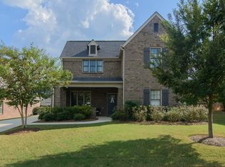 1077 Regent Park Dr, Birmingham, AL 35242