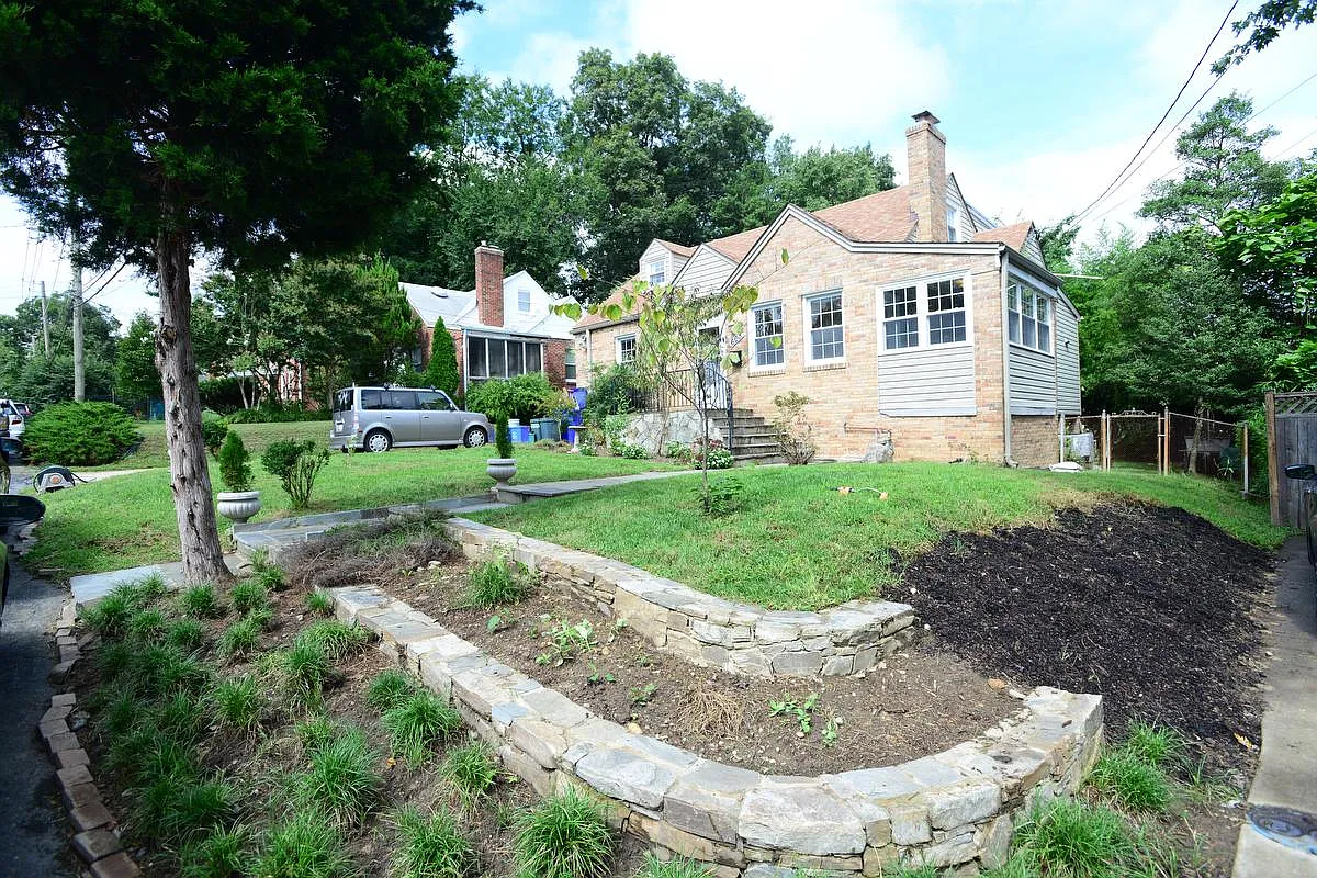 605 Gist Ave — Photo 1