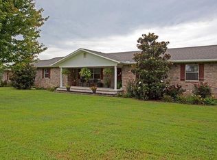 10226 Atkins Rd, Bentonville, AR 72713