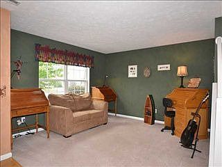 5th image of 6784 Hampshire Dr
