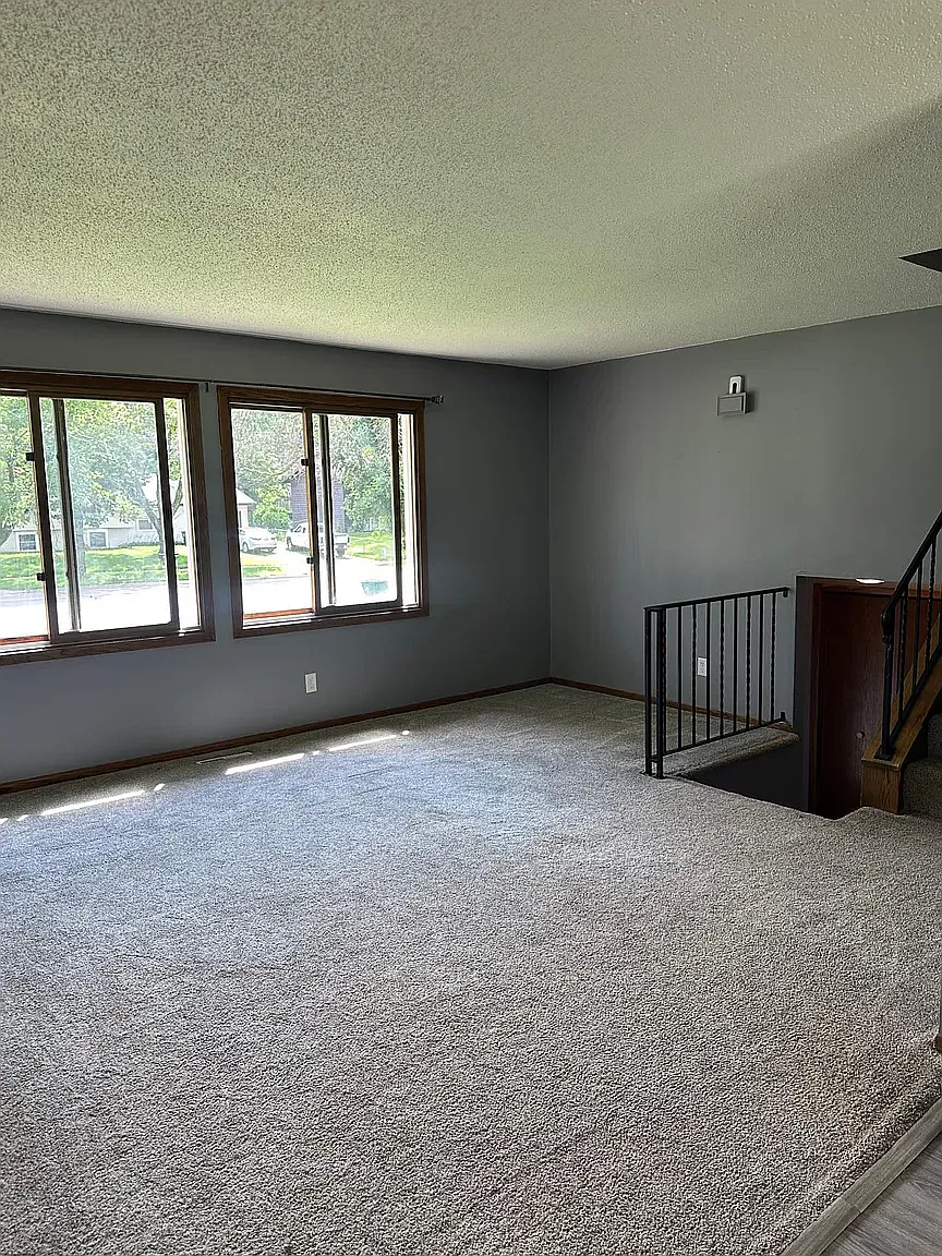 545 Egret Blvd NW — Photo 4