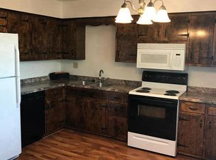 1040 Hunt Ave APT 5, Neenah, WI 54956