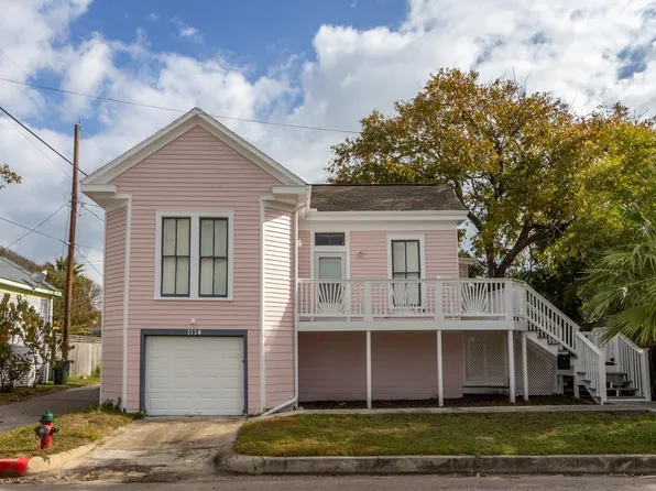 1114 12th St, Galveston, TX 77550