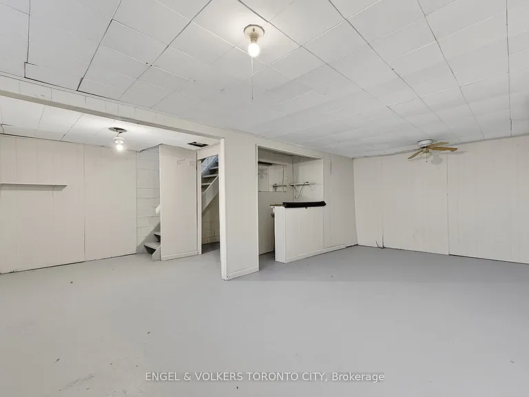 40 East St #14 — Photo 26