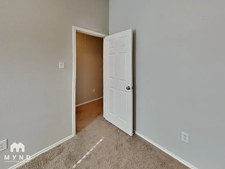 4611 Basil Dr — Photo 18