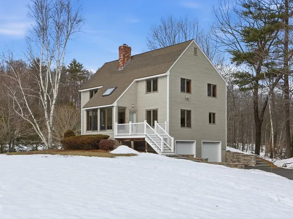 10 Laurel Ln, Groton, MA 01450