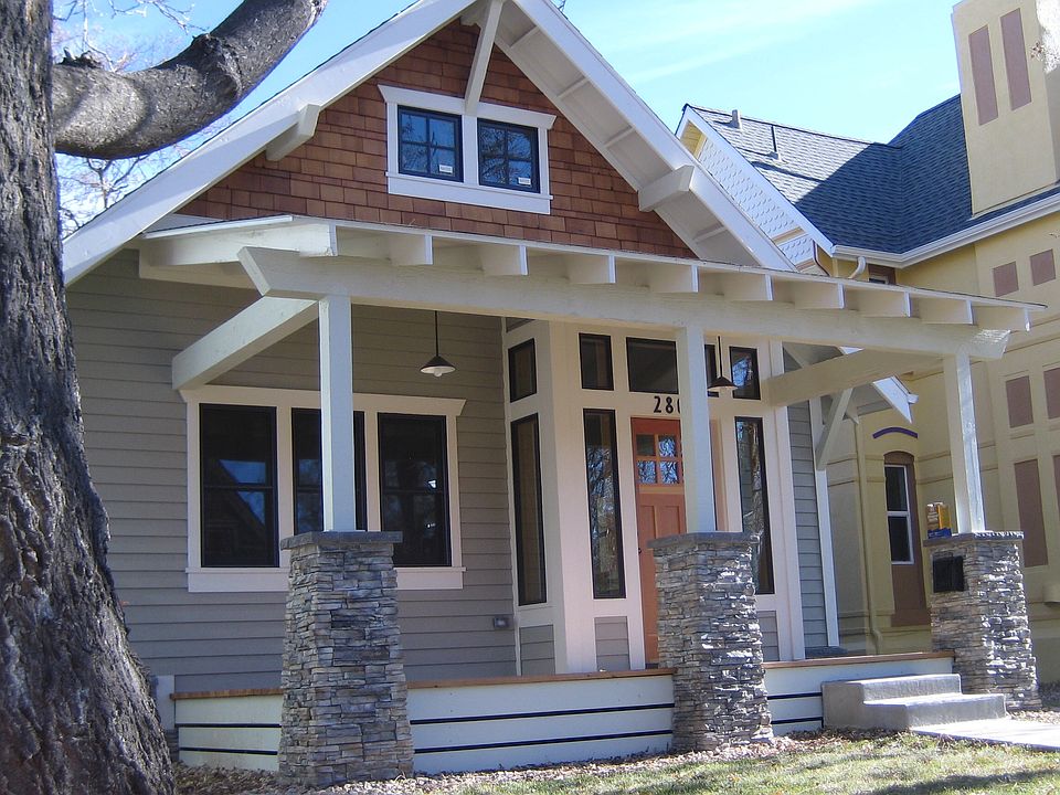 Front & porch.