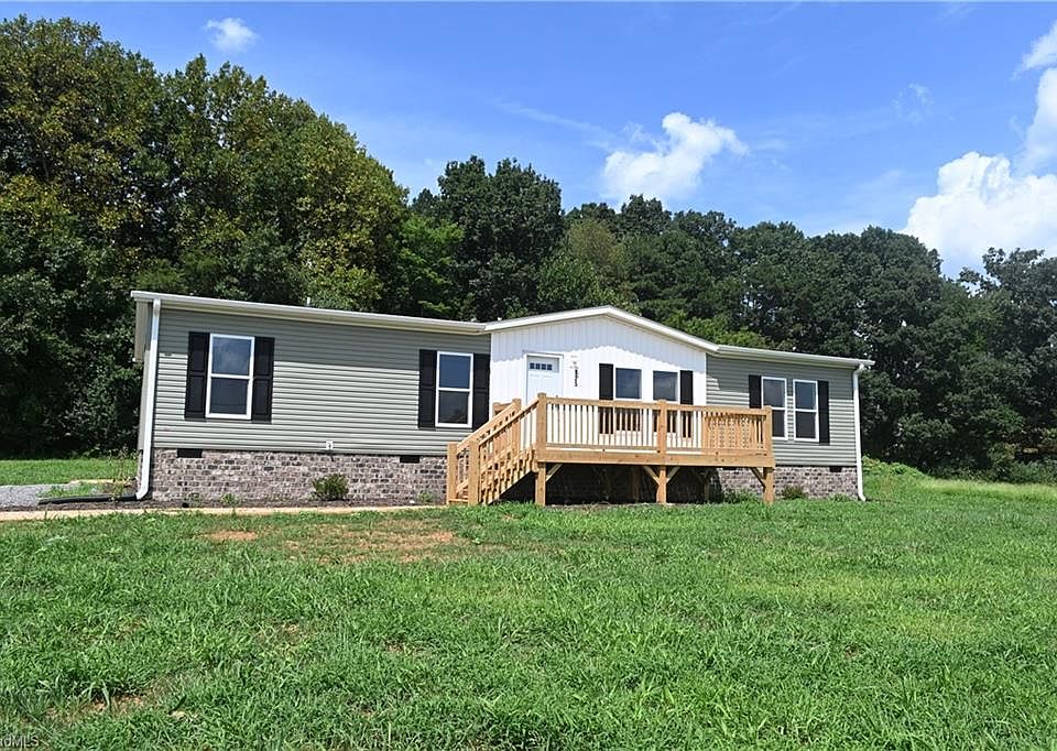 1st image of 125 Luffman Rd