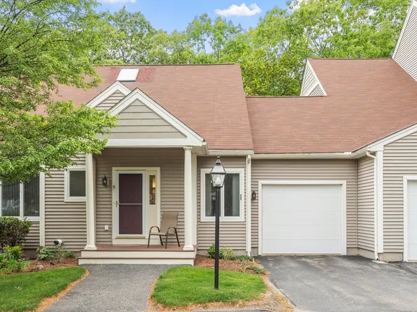 5 Vine Brook Way #5, Woburn, MA 01801