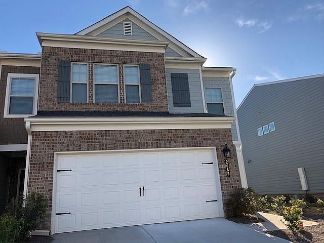 1st image of 2668 Village Park Bnd