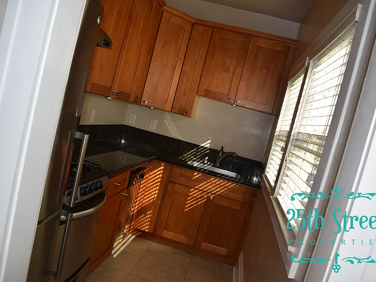 801 F St #9 — Photo 3