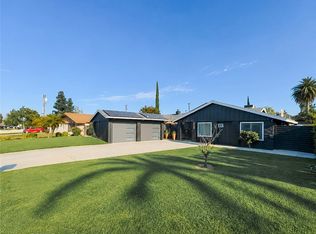 5602 Sycamore Ave, Rialto, CA 92377
