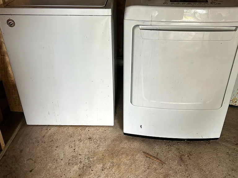 WASHER AND DRYER