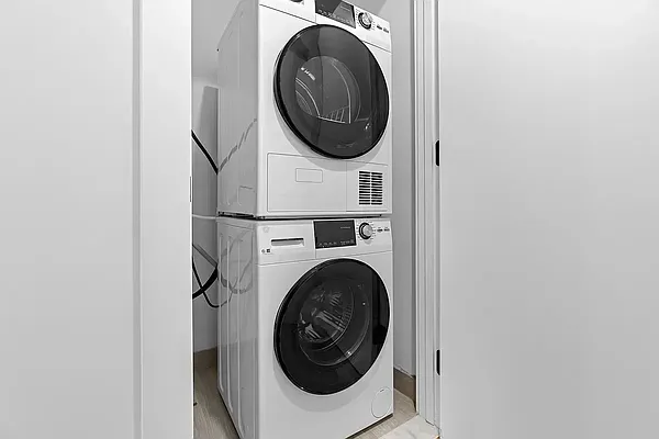 Rented by Leasing Management LLC | media 6