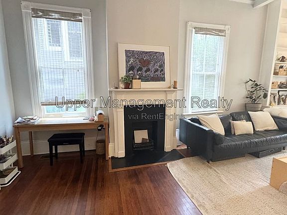 4th image of 1662 Dufossat St #1662