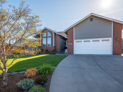 2392 Brighton Cir, Medford, OR, 97504