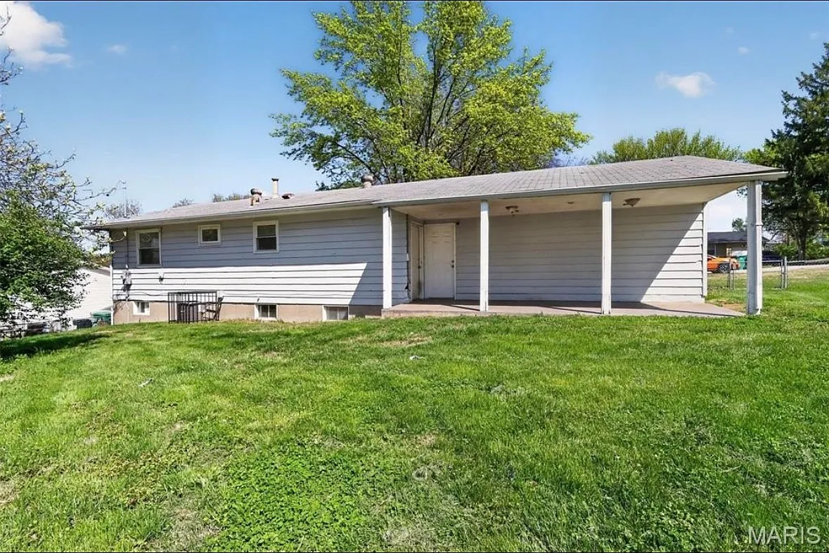3 bed, 1632 sqft, $1,500 — Photo 3