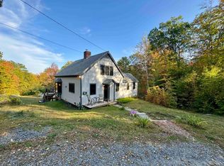 1185 Old Post Rd, Bradford, VT 05033