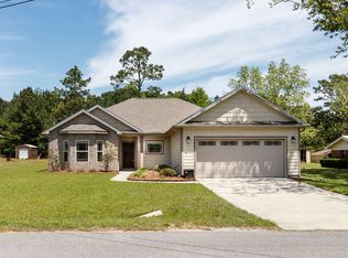 156 4th Ave NE, Crestview, FL 32539