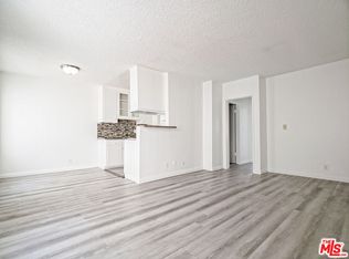 5656 La Mirada Ave APT 7, Los Angeles, CA 90038