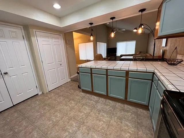 201 Riverfront Dr #9 — Photo 15