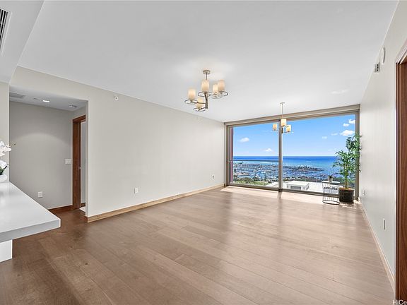2nd image of 1555 Kapiolani Blvd APT 1706