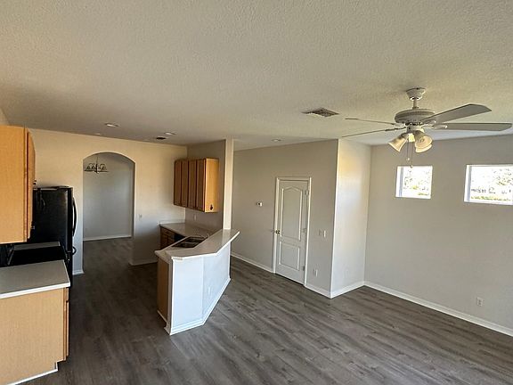 2nd image of 2348 Melrose Dr