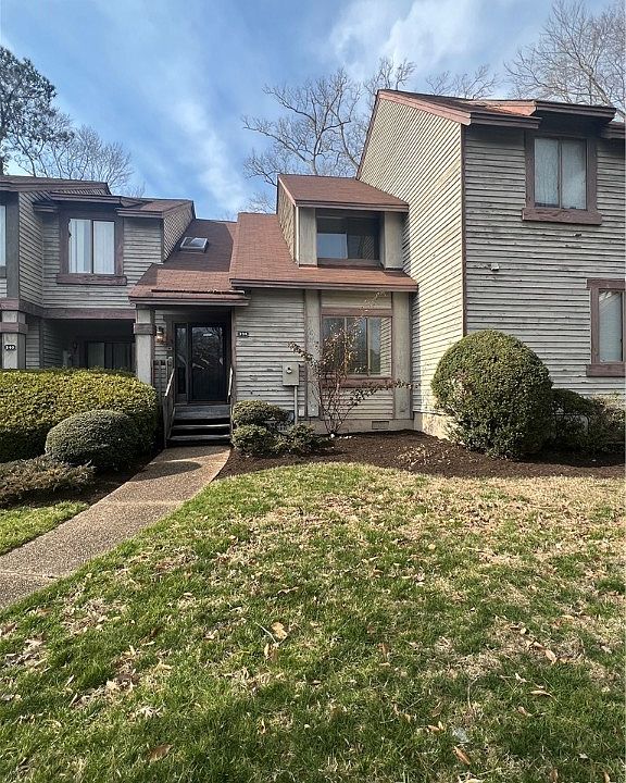 1st image of 238 Misty Point Ln