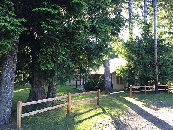 3rd image of 107 Tornow Dr