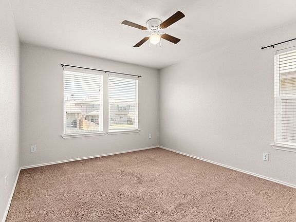 5th image of 9605 Raeburn Ct