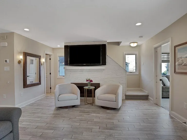 16 N Haverford Ave — Photo 13