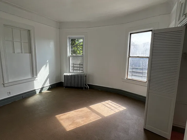 590 Van Nest Ave #2 — Photo 7