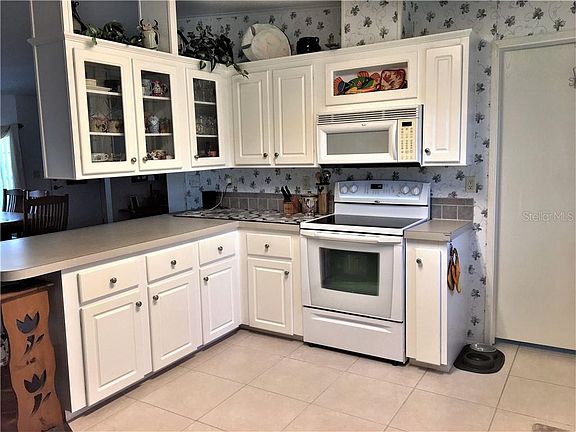4th image of 6833 Americana Dr NE #97