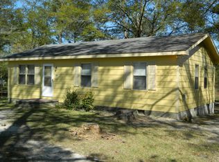 1541 Black Rd, Cameron, NC 28326