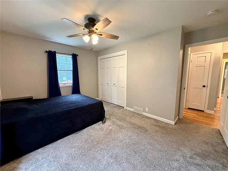 225 Sunrise Blvd — Photo 29