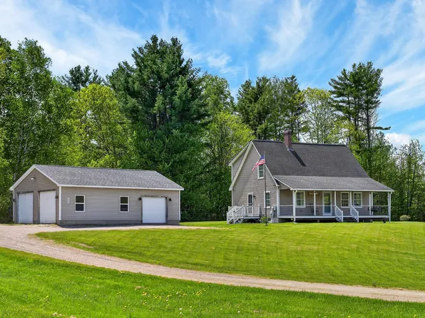 30 Emery Lane, West Gardiner, ME 04345