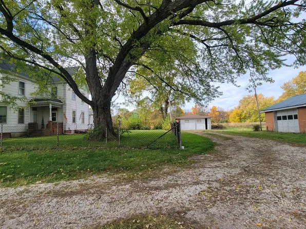 2228 Cole St, East Peoria, IL 61611