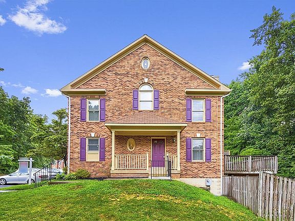 3rd image of 6000 Rockton Ct