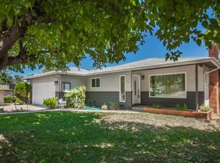 1475 Ridge Dr, Redding, CA 96001